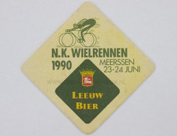 leeuw bier vilt B16